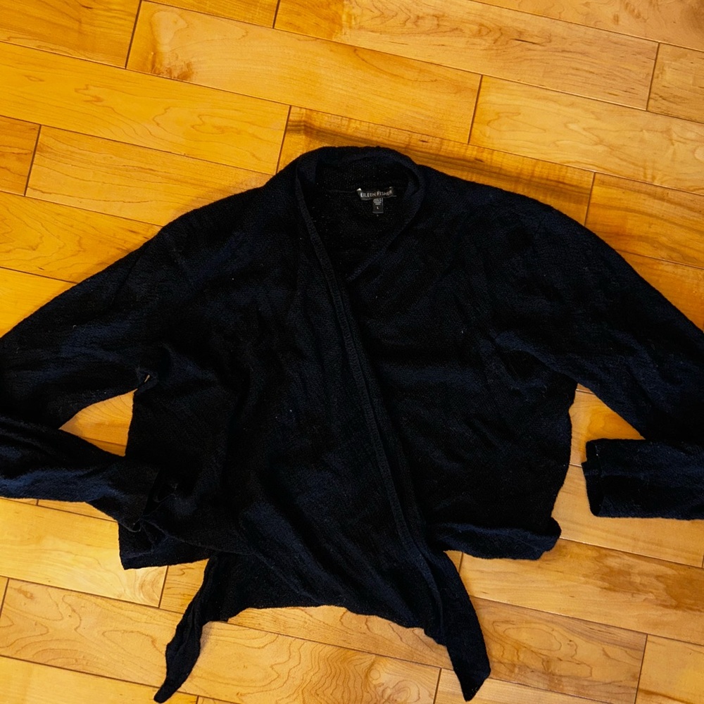 Eileen Fisher cardigan 100% wool - Picture 2 of 5